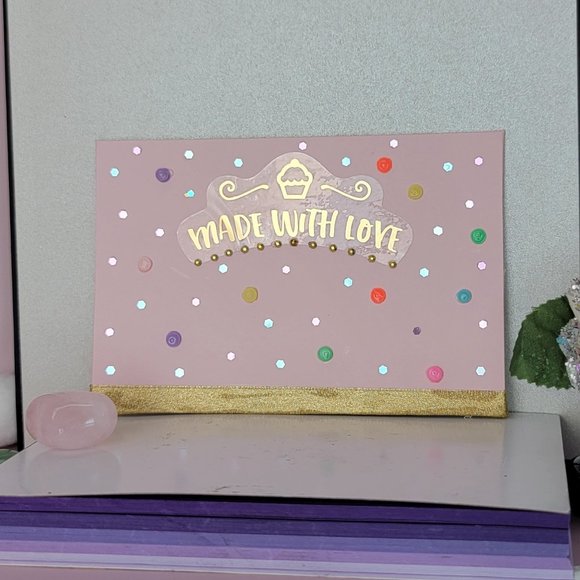 "Made with Love" Cupcake w fake sprinkles cardboard Art handmade 6x4 inc… - Picture 1 of 2